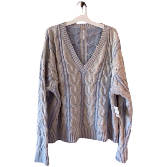 Free People Sweaters - Free People Blue Cable Knit V-Neck Sweater L Coastal Cozy. NWT